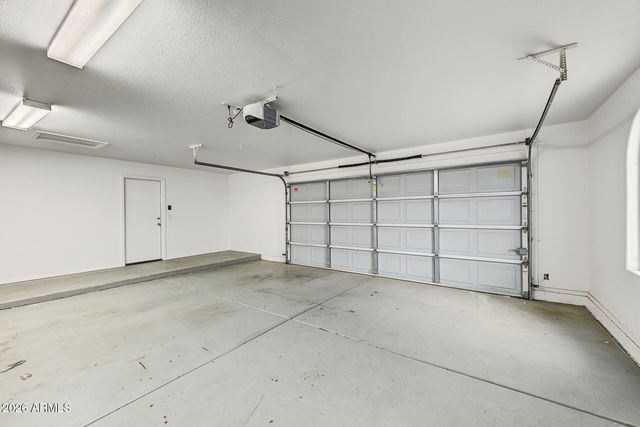 15523 W CENTRAL Street, Surprise, AZ 85374