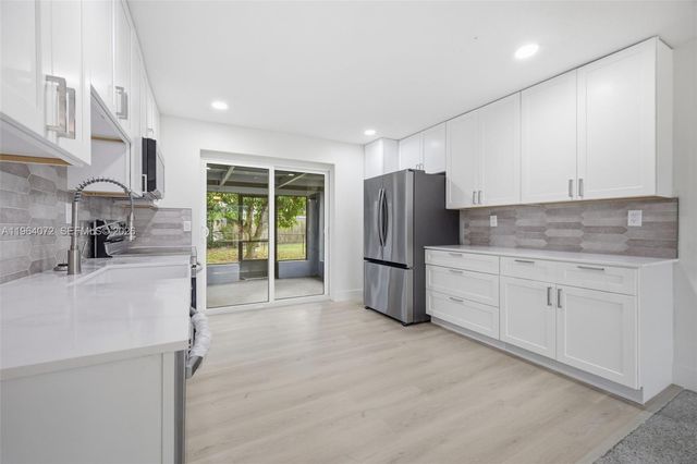 3548 SW 16th Ct, Fort Lauderdale, FL 33312