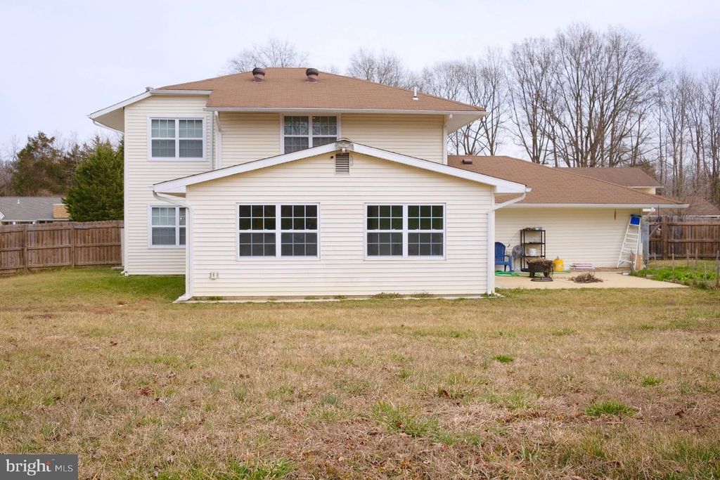 12061 PIERCE RD, Waldorf, MD 20601