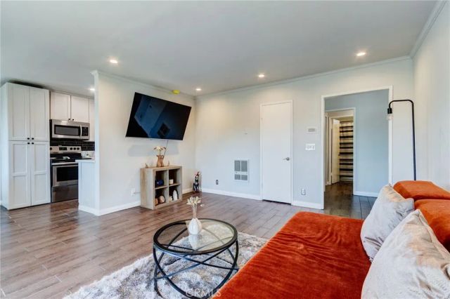 3734 S Canfield, Los Angeles, CA 90034