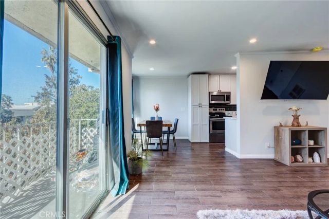 3734 S Canfield, Los Angeles, CA 90034