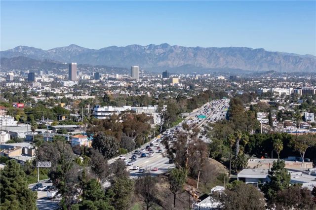 3734 S Canfield, Los Angeles, CA 90034