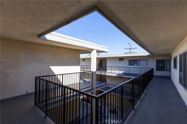 3734 S Canfield, Los Angeles, CA 90034