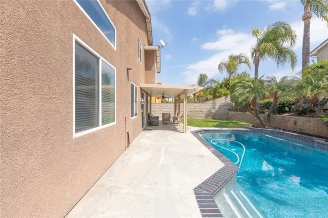 2487 Sweet Rain Way, Corona, CA 92881