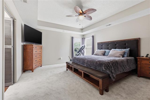 21414 Clear Creek Parkway, Shawnee, KS 66218