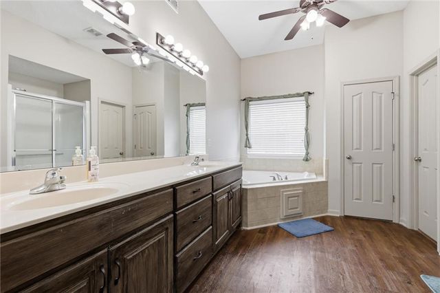 21414 Clear Creek Parkway, Shawnee, KS 66218