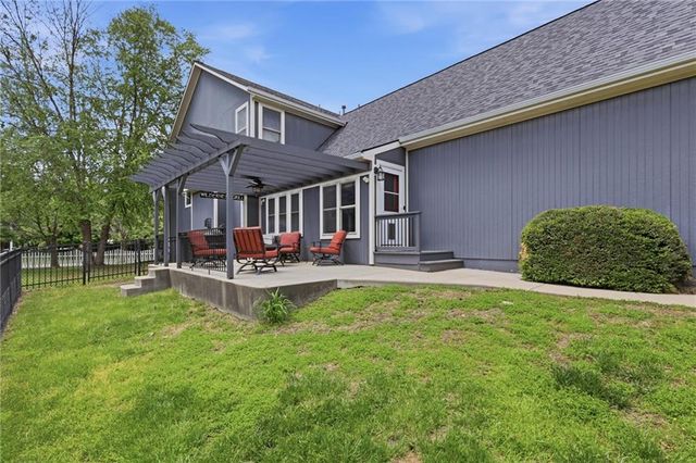21414 Clear Creek Parkway, Shawnee, KS 66218