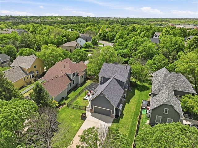 21414 Clear Creek Parkway, Shawnee, KS 66218