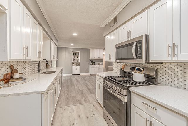 1409 Crestview Drive, Kaufman, TX 75142