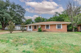1409 Crestview Drive, Kaufman, TX 75142