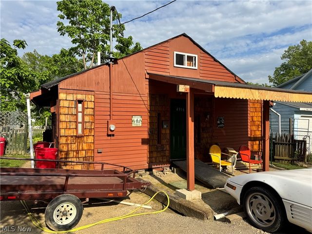 4916 Presidential Drive, Geneva On The Lake, OH 44041