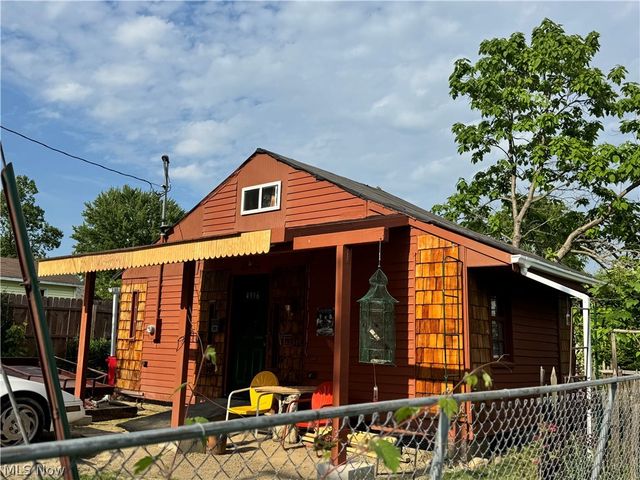 4916 Presidential Drive, Geneva On The Lake, OH 44041