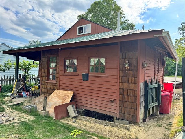 4916 Presidential Drive, Geneva On The Lake, OH 44041