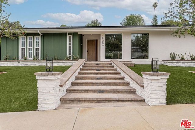 18089 Lake Encino Drive, Encino, CA 91316