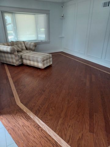 9135 S 53rd Avenue, Oak Lawn, IL 60453