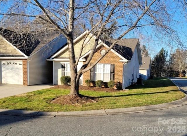 115 Edinburgh Court, Mount Holly, NC 28120