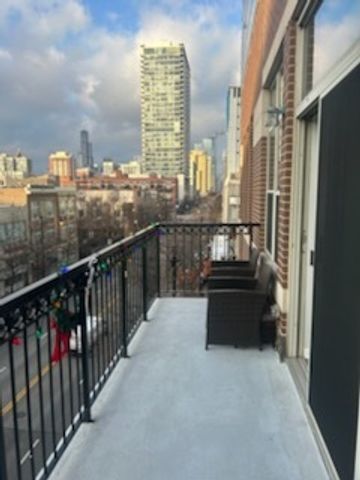 1919 S Michigan Avenue 400, Chicago, IL 60616