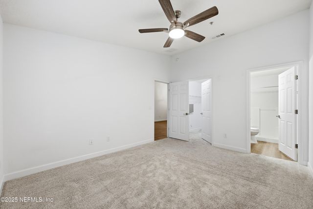 7057 SNOWY CANYON Drive 106, Jacksonville, FL 32256