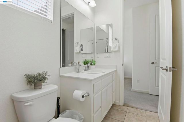 2332 Carbondale Way, Dublin, CA 94568