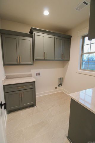 2420 Overcup Drive, Conway, AR 72034