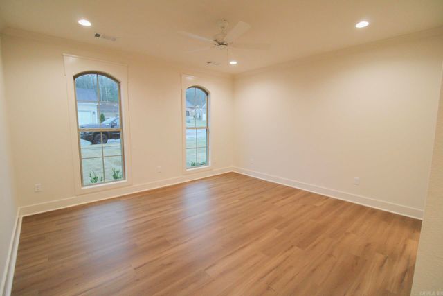 2420 Overcup Drive, Conway, AR 72034