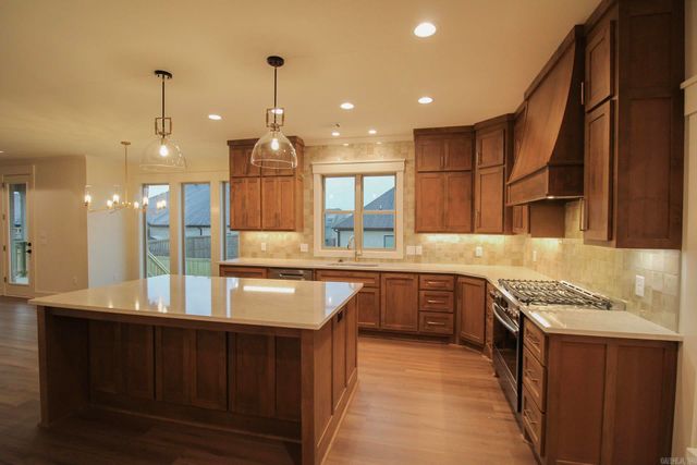 2420 Overcup Drive, Conway, AR 72034