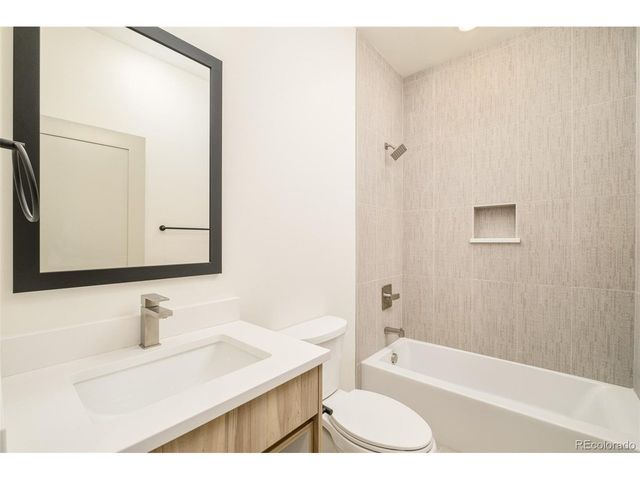 3414 Lawrence St, Denver, CO 80205