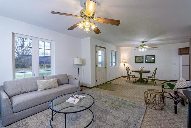 1871 NATURES WAY, Menasha, WI 54952