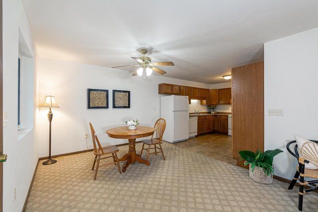 1871 NATURES WAY, Menasha, WI 54952