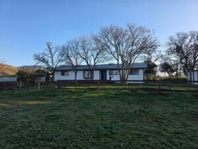 30536 George Smith Road, Yokuts Valley, CA 93675