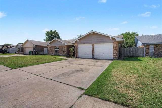 2340 SW 90th Street, Oklahoma City, OK 73159