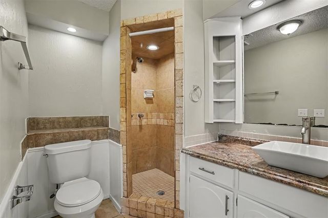2340 SW 90th Street, Oklahoma City, OK 73159