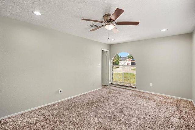 2340 SW 90th Street, Oklahoma City, OK 73159