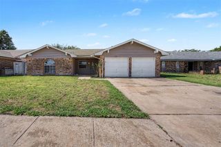 2340 SW 90th Street, Oklahoma City, OK 73159