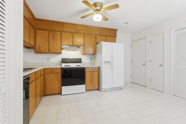 1071 Marsh Court Lane, Mount Pleasant, SC 29464