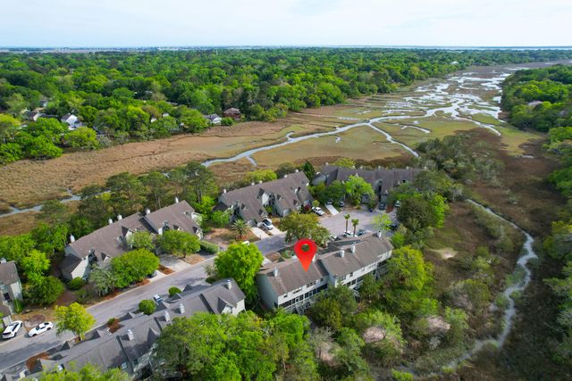 1071 Marsh Court Lane, Mount Pleasant, SC 29464