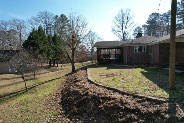 303 Oakland Drive, Lafayette, GA 30728
