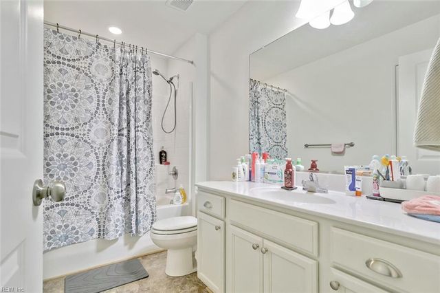 103 Cloverleaf DR, Suffolk, VA 23434