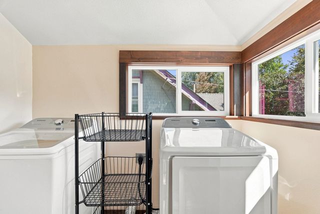 1123 W Nora Ave, Spokane, WA 99205