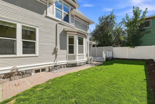 1123 W Nora Ave, Spokane, WA 99205