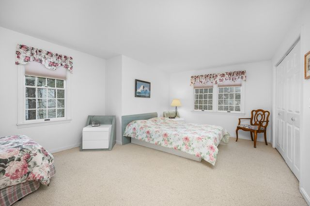 20 Bray Farm Road S, Yarmouth Port, MA 02675