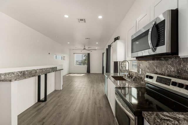 1933 E Monroe Street 2, Phoenix, AZ 85034