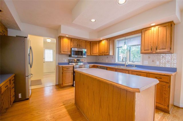 175 Sewilo Hills Drive, Irondequoit, NY 14622
