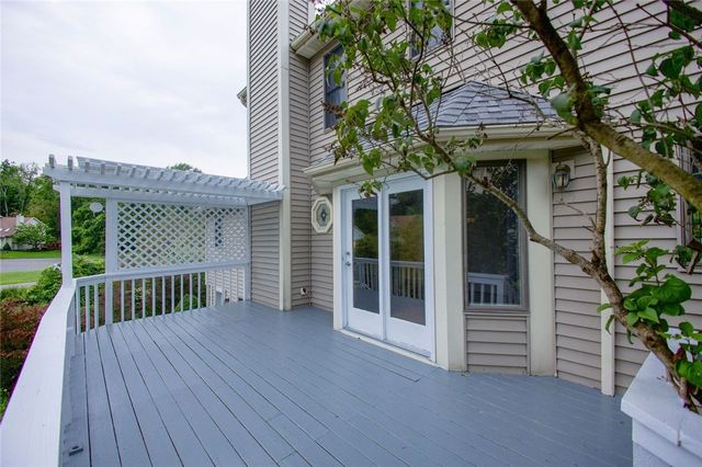 175 Sewilo Hills Drive, Irondequoit, NY 14622