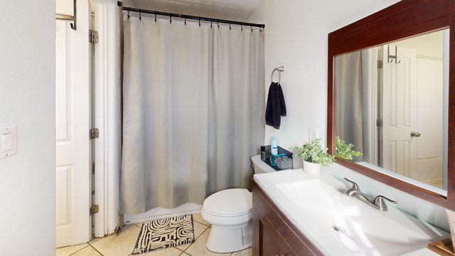 1808 William Street SE, Albuquerque, NM 87102