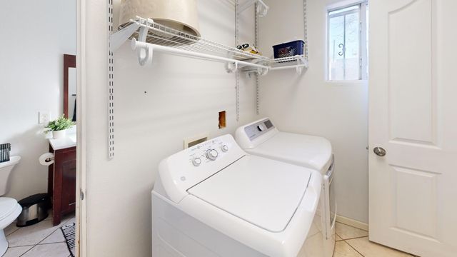 1808 William Street SE, Albuquerque, NM 87102