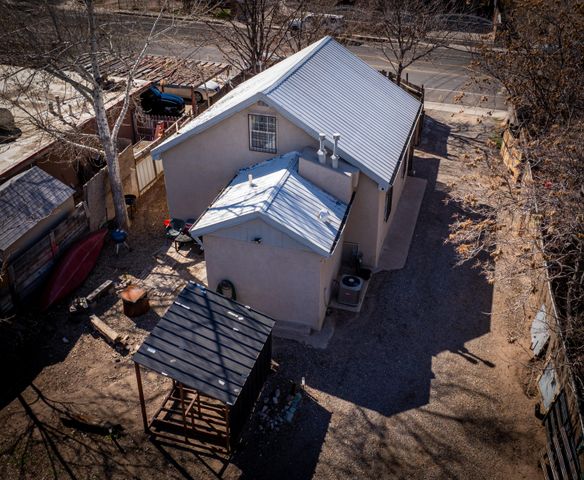 1808 William Street SE, Albuquerque, NM 87102