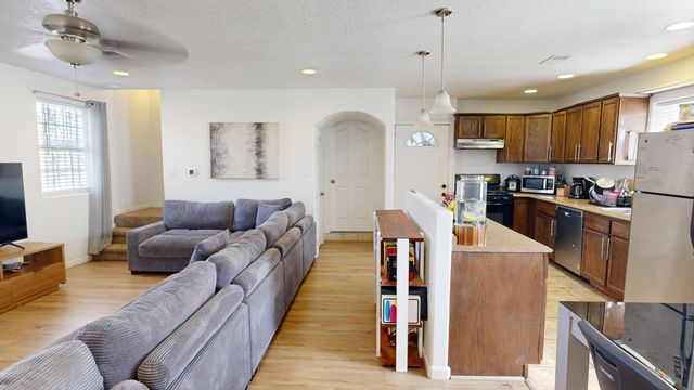 1808 William Street SE, Albuquerque, NM 87102