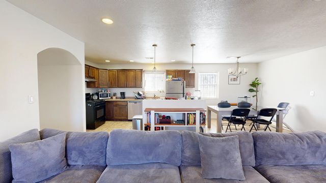 1808 William Street SE, Albuquerque, NM 87102
