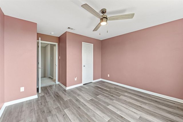 9807 Opal Rock Drive, Rosharon, TX 77583